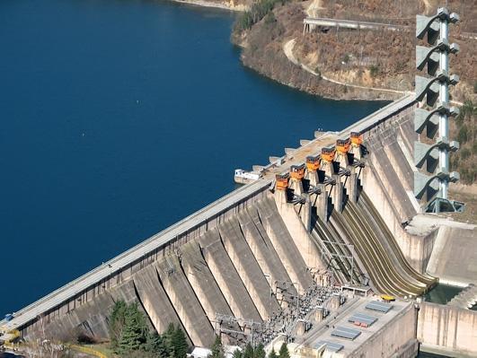 Des sirènes d’alerte PPI pour un barrage Des sirènes d’alerte PPI pour un barrage